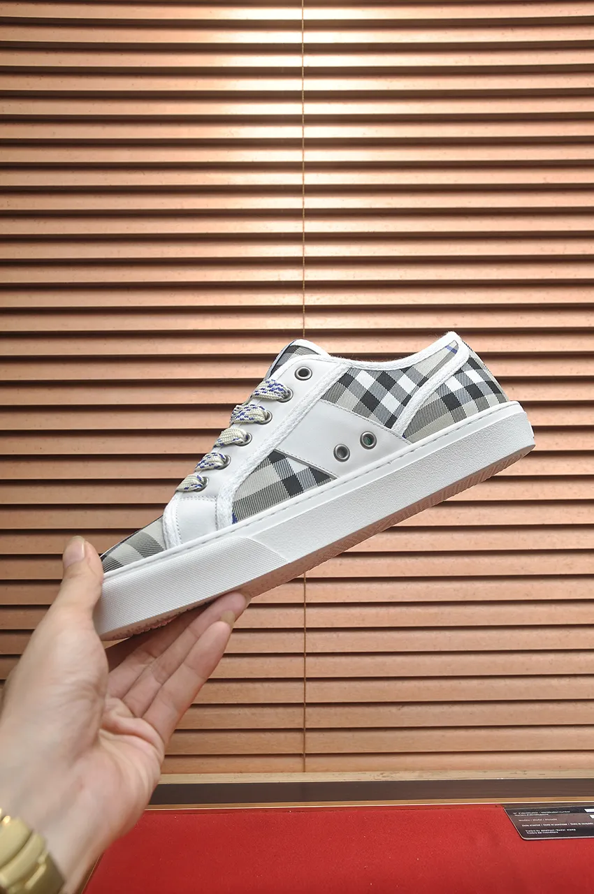 Men's shoes💰460💶【Burberry】Classic low-top sneakers｜Imported cowhide with classic plaid fabric｜Cow leather lining｜Original outsole｜Fine workmanship and comfortable to wear Size: 38-44 (customized at 45)